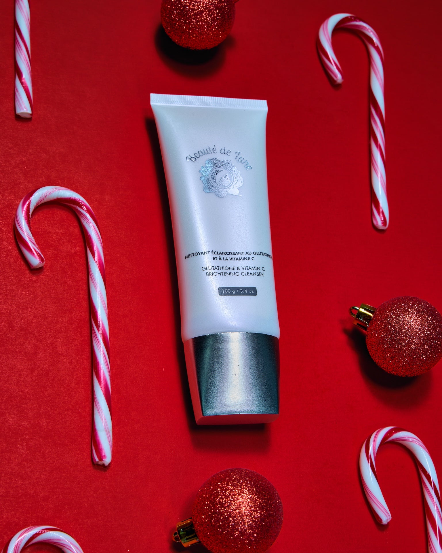 Glutathione & Vitamin C Brightening Cleanser – Essence de Beauté
